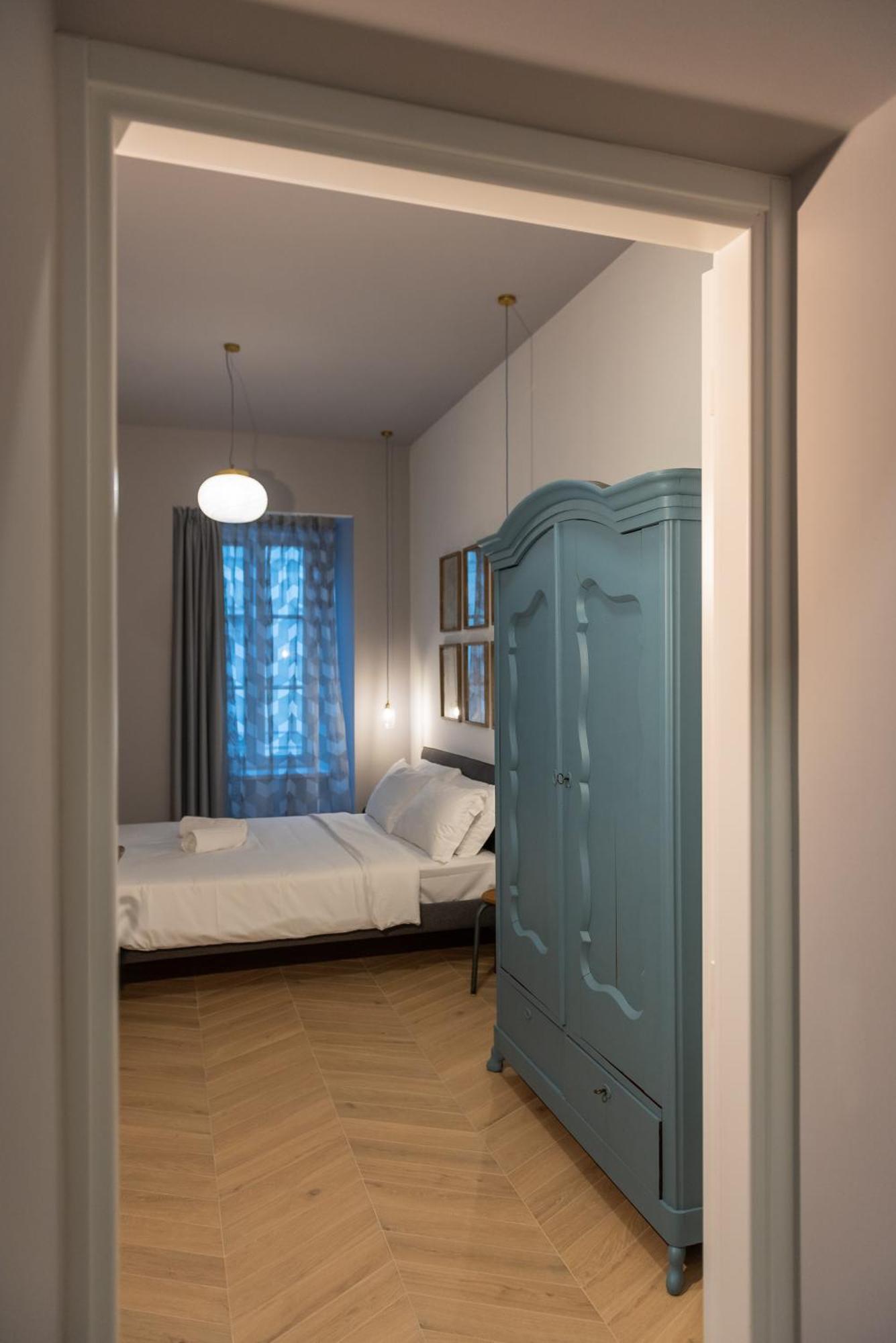 Sophia Boutique Suites Трієст Екстер'єр фото