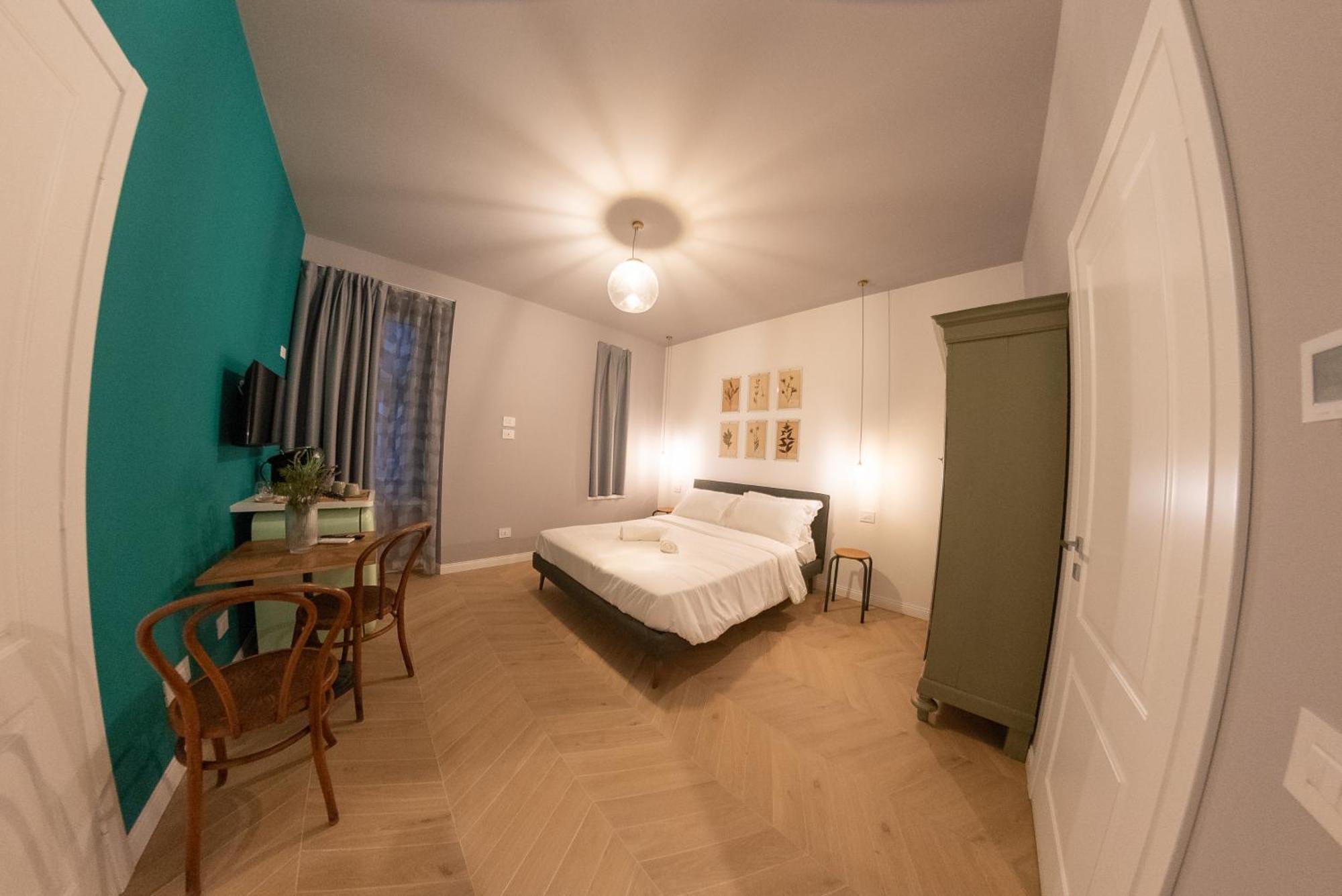 Sophia Boutique Suites Трієст Екстер'єр фото