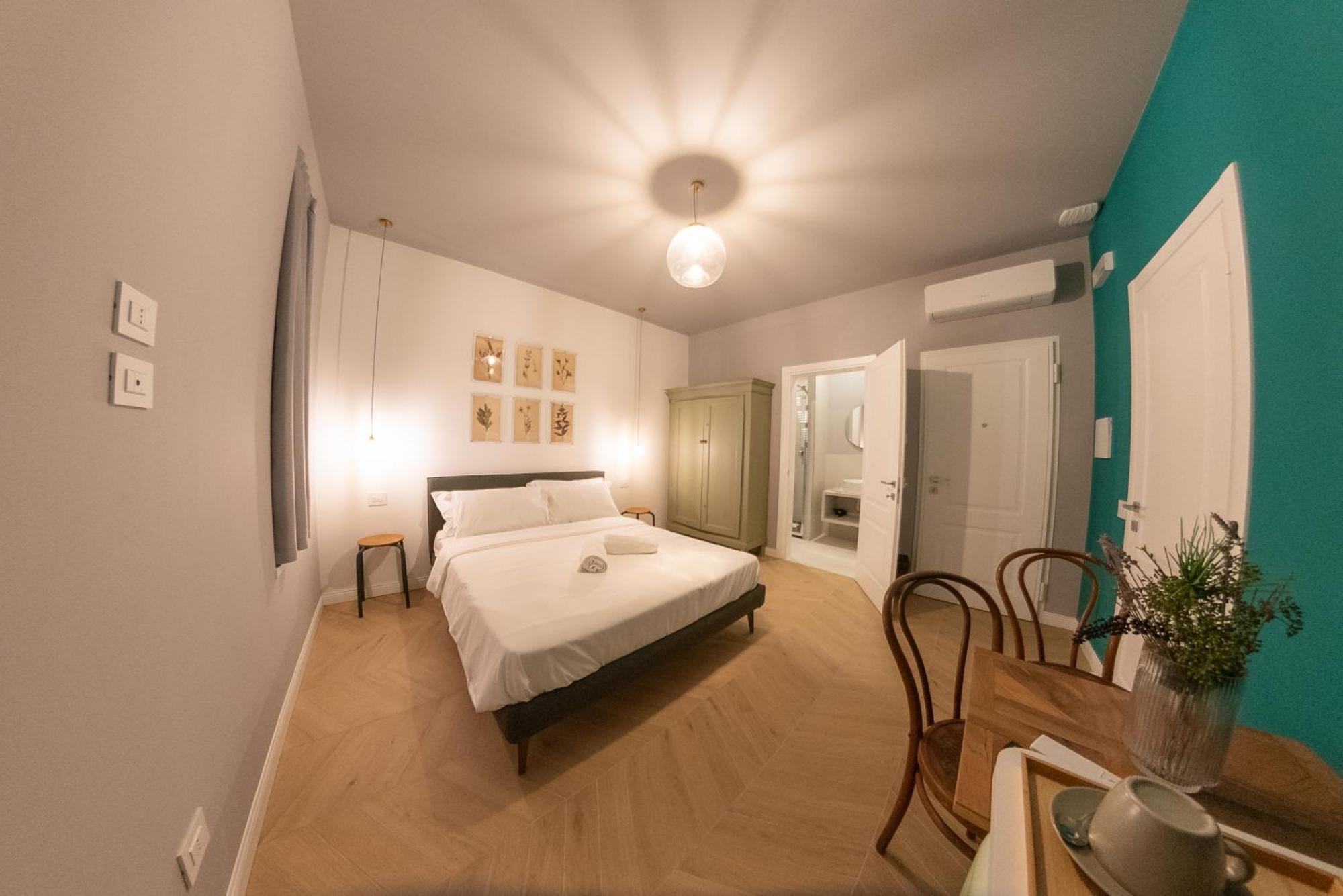 Sophia Boutique Suites Трієст Екстер'єр фото