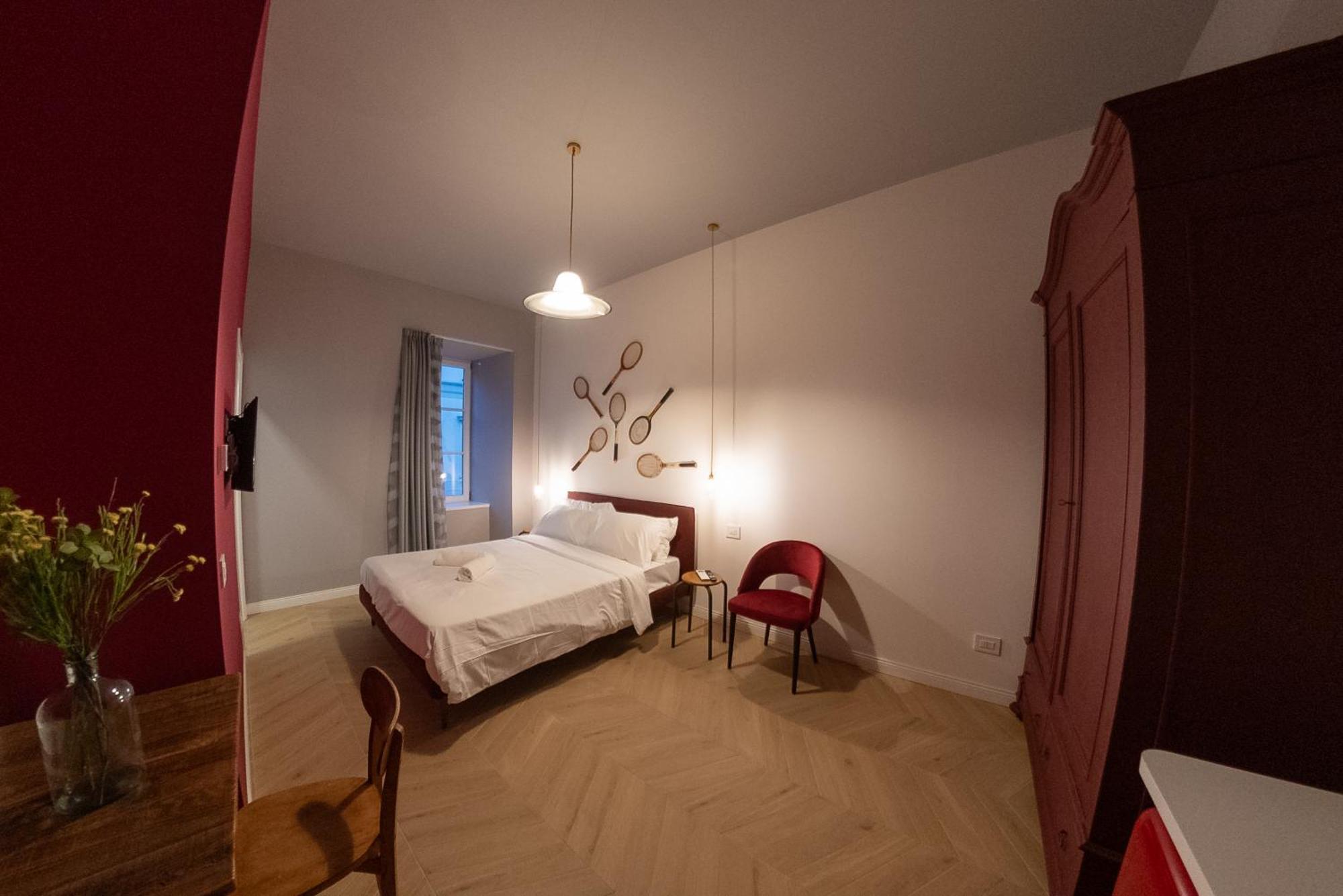 Sophia Boutique Suites Трієст Екстер'єр фото